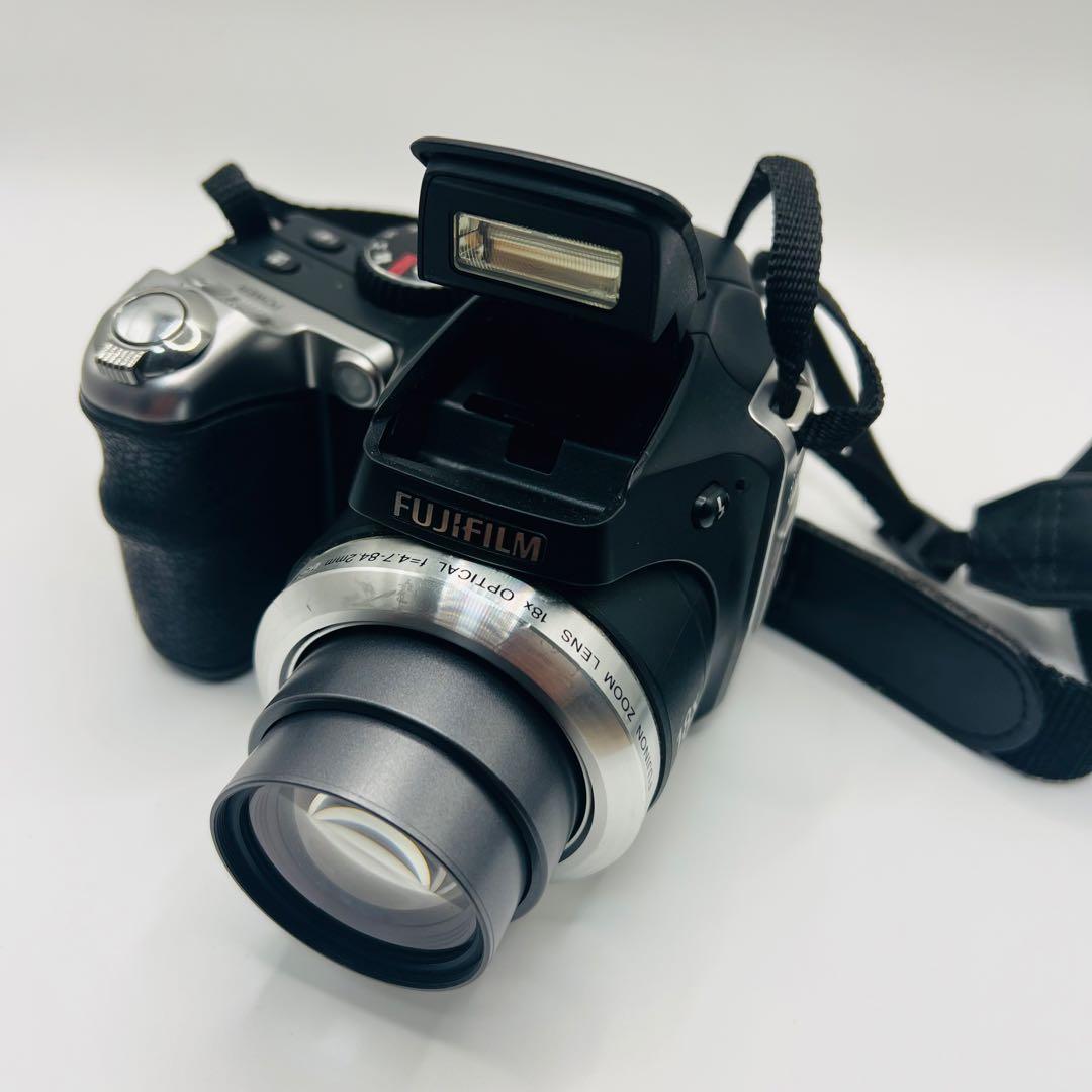FUJIFILM FinePix S8000fd ブラック コンデジ FinePix デジタルカメラ フジフイルム コンデジ FUJIFILM S8000fd 中古