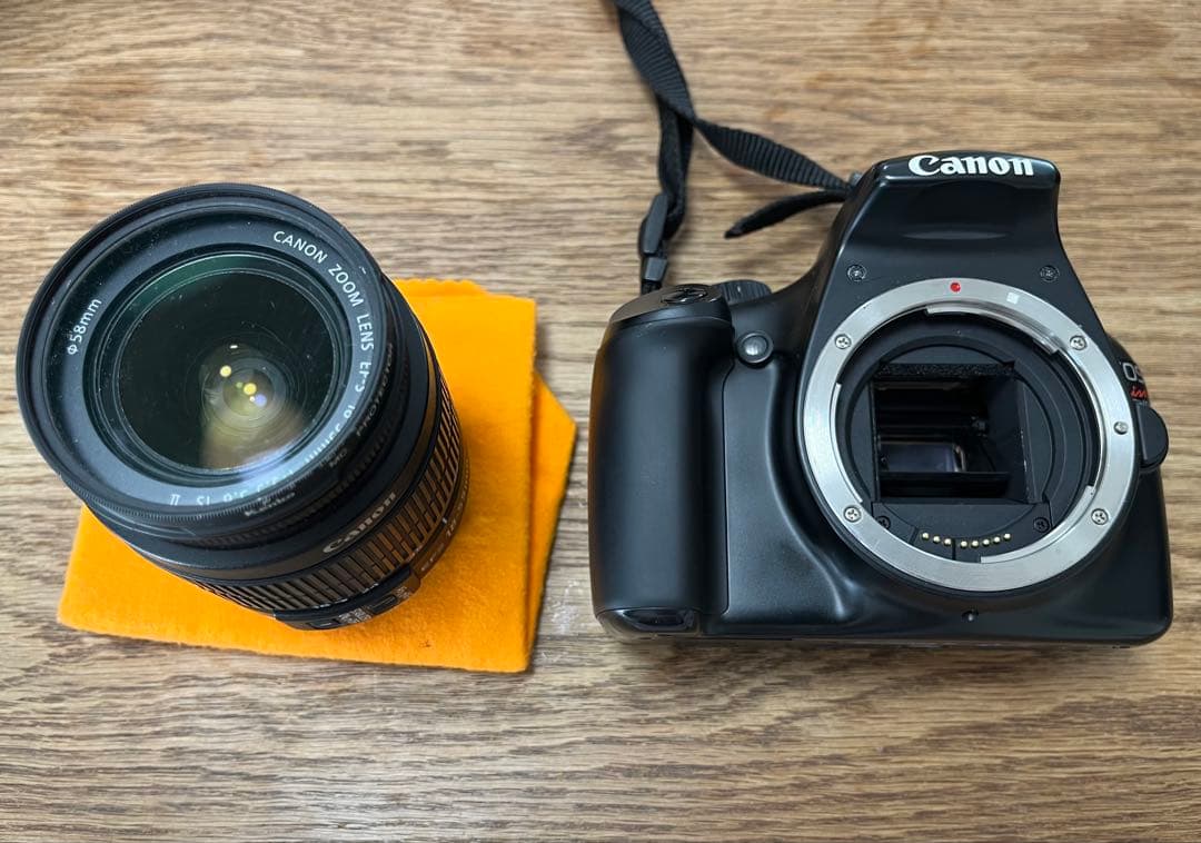 キャノン　eos kiss x50 動作確認済み　値下げ キャノン eos kiss x50 動作確認済み 値下げ - メルカリ