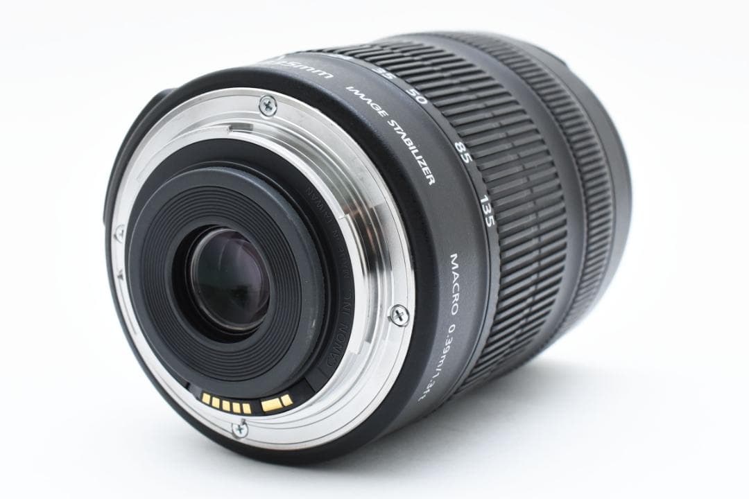 キヤノン EF-S18-135mm F3.5-5.6 IS STM