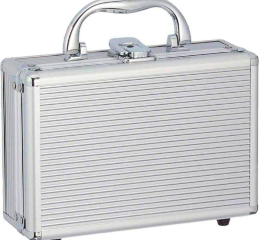 アタッシュケース ドラゴンボールヒーローズ ダイバーズ アルミ ケース