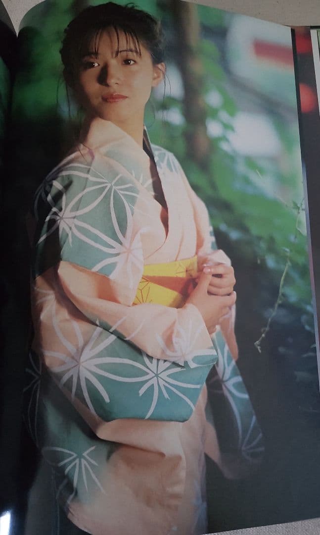 美品希少◆星野ひかる写真集『キスして抱いて』 初版 ポスター付