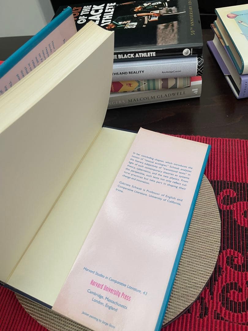 洋書 Subjects without Selves Gabriele Schwab