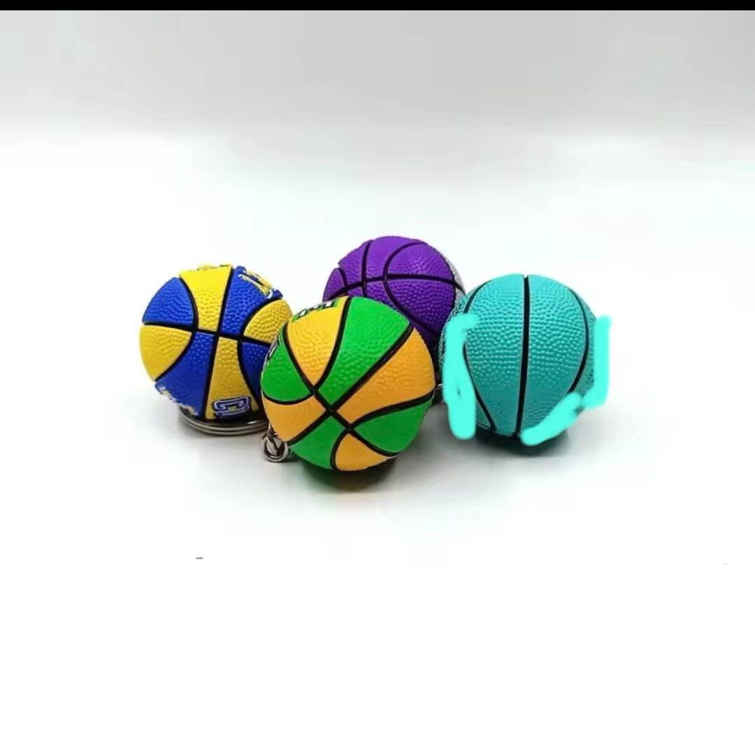 バスケットボールキーホルダー ティファニーブルー - メルカリ