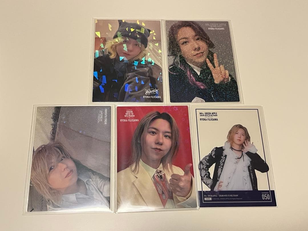 藤澤涼架　Mrs. GREEN APPLE フォトカード　ノーマル　レア Amazon.co.jp: Mrs. GREEN APPLE 藤澤涼架 フォトカード レア 対バン