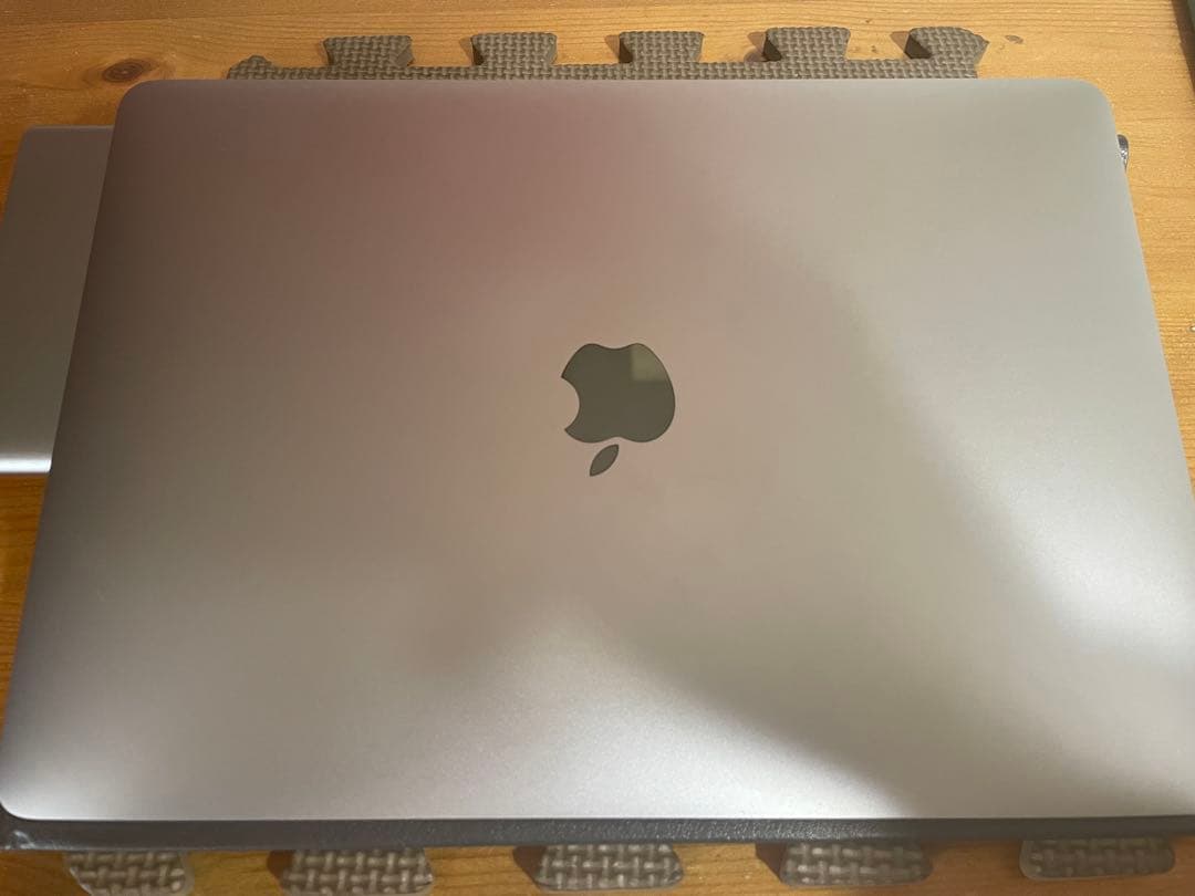 早い者勝ち　MacBook Air M1 メモリ8G M1 Mac】徐々にわかり始めたメモリ8GBの弱点。8GBと16GBを比較して
