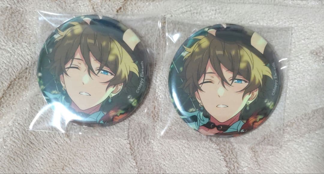 あんスタ 缶バッジ Nov idol 高峯翠 2点 - メルカリ