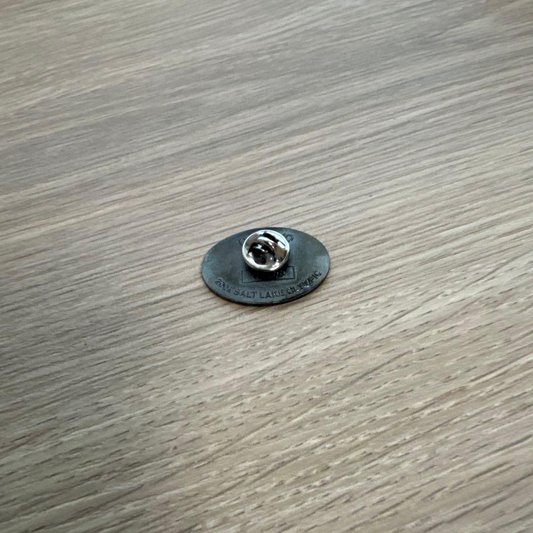 ピカチュウ SALT LAKE 2002 ピンバッジ【5427 - メルカリ