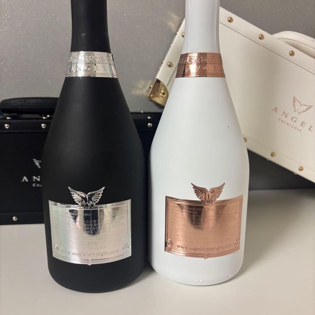 エンジェル シャンパン ブラック ホワイト 空き瓶 ケースセット - メルカリ