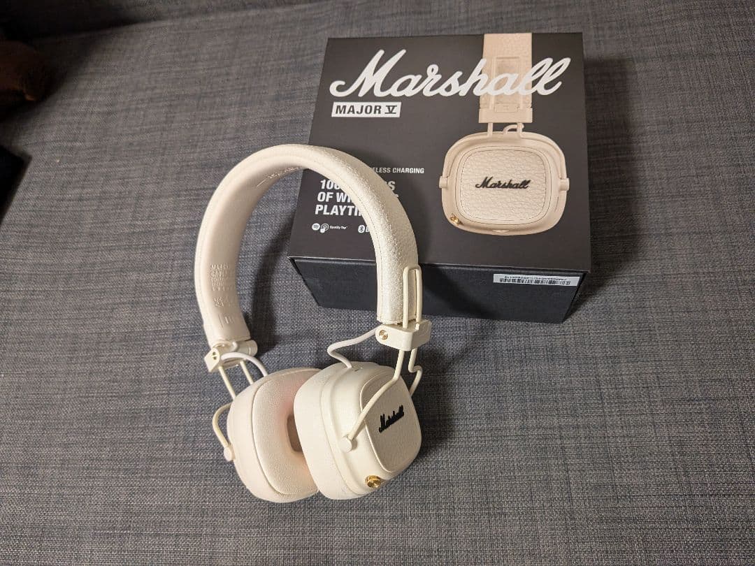 Marshall Major V ワイヤレスヘッドフォン クリーム - メルカリ