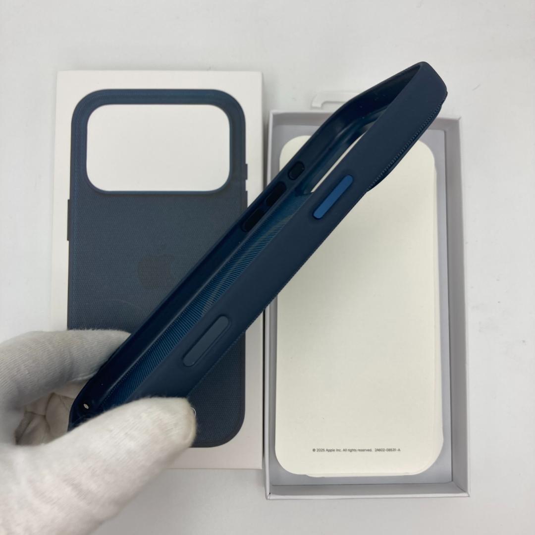 純正同等品 iPhone 17 Pro maxテックウーブンケース - ブルー - メルカリ