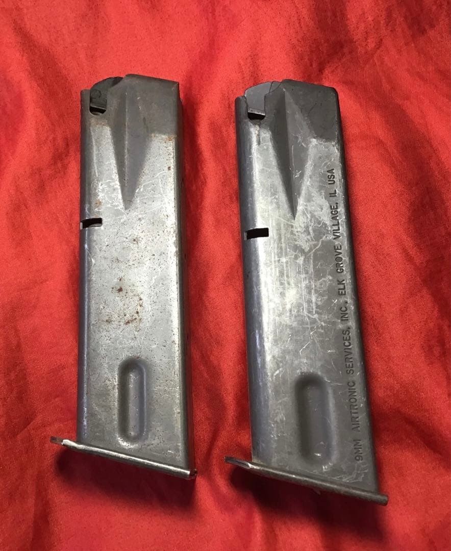 ベレッタ製 実物純正M9マガジン2本セット 中古品 トイガン