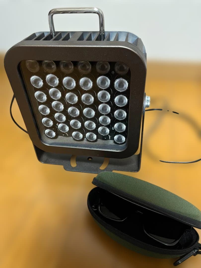 三型池上機】LLLT 低出力光線療法 回復ケア用｜ウェルビーイング