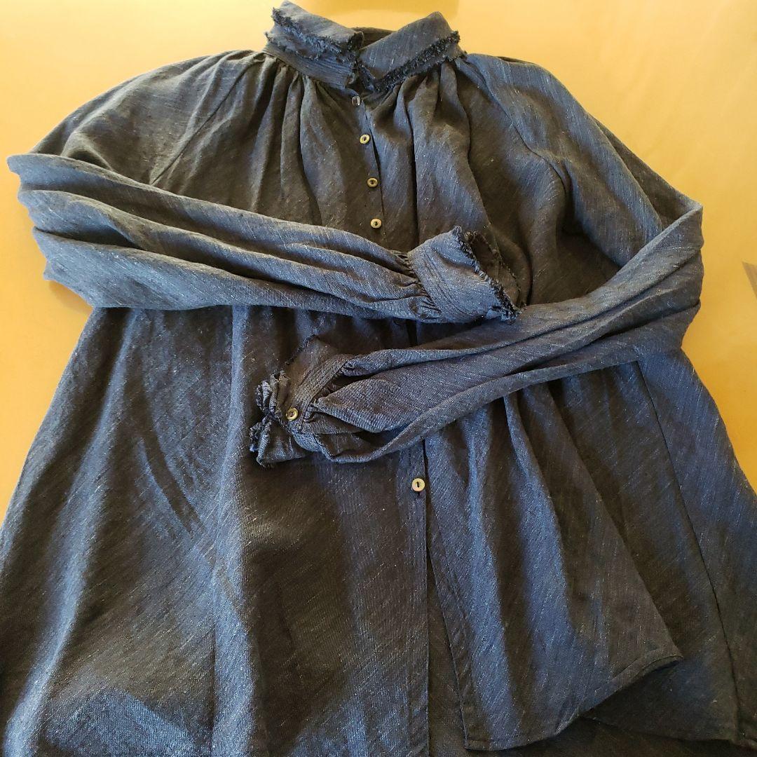 超美品　yunahica 　麻100％　ブラウス
