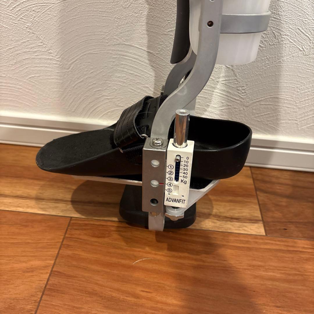 下肢装具　装具　右足　脛骨　腓骨　PTB装具　免荷装具　骨折　荷重　24.0cm