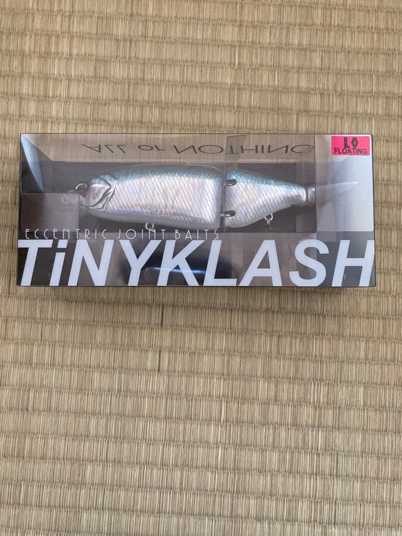 【新品•未開封】DRT タイニークラッシュ low #HAMAホログラムブルー 新品】DRTタイニークラッシュ Low HAMAホログラムブルー 浜ホログラム