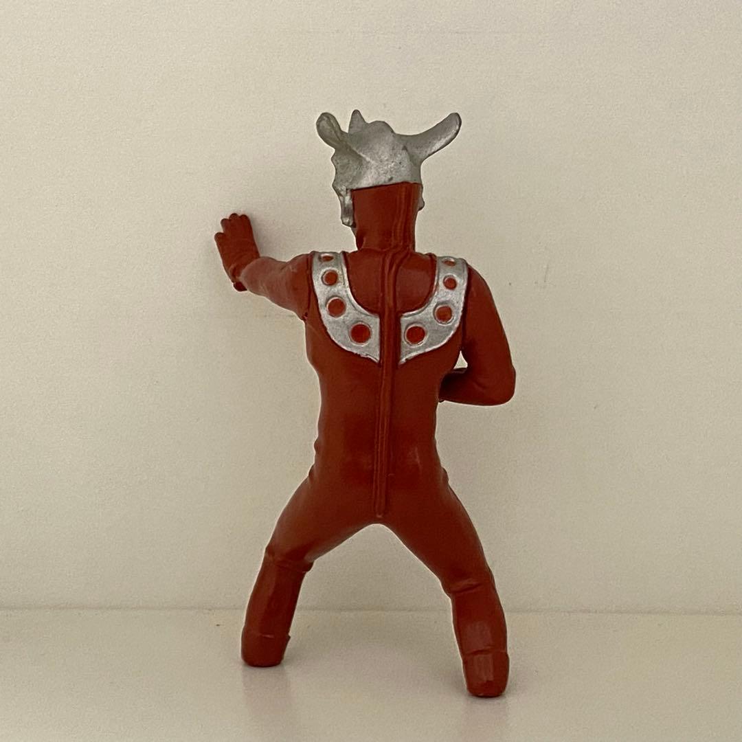 ウルトラ怪獣戯画 セブンが死ぬ時！東京は沈没する！ウルトラマンレオ