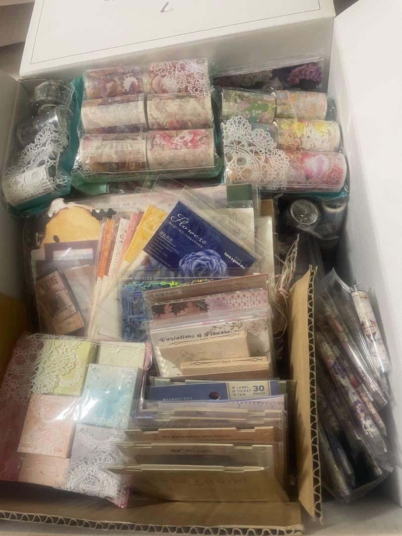 最終お値下げ☆コラージュ素材　大量まとめ売り　追加あり☆ コラージュ素材おすそ分け 25 700枚 大量 まとめ売り 大容量 セット