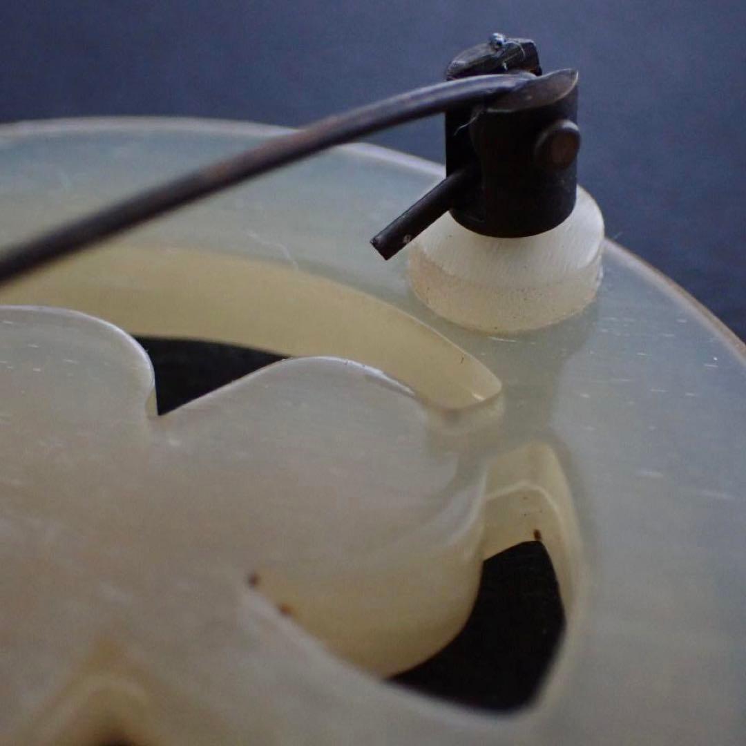 ミナペルホネン clover ブローチ クローバー ベージュ 水牛角 完売品