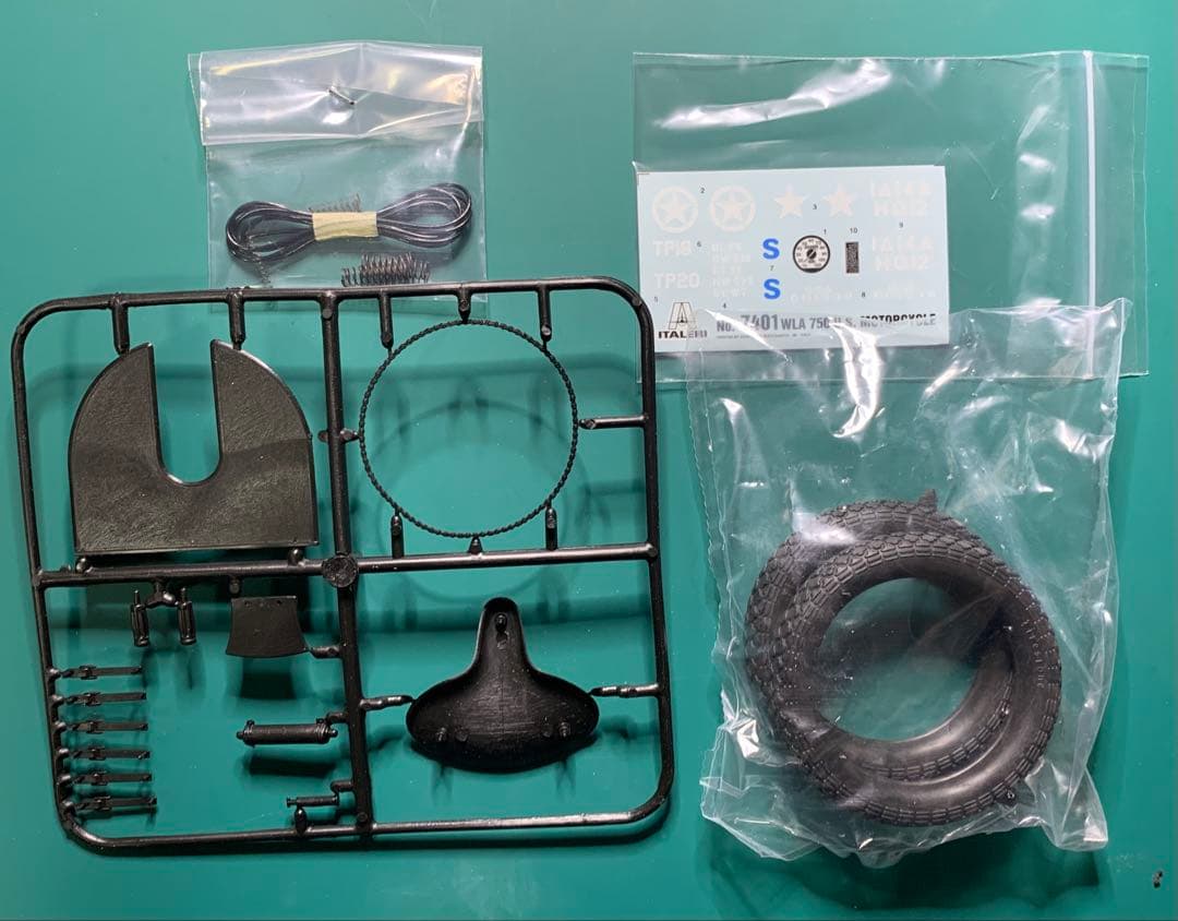 イタレリ 1/9 U.S. WWII MOTORCYCLE - メルカリ