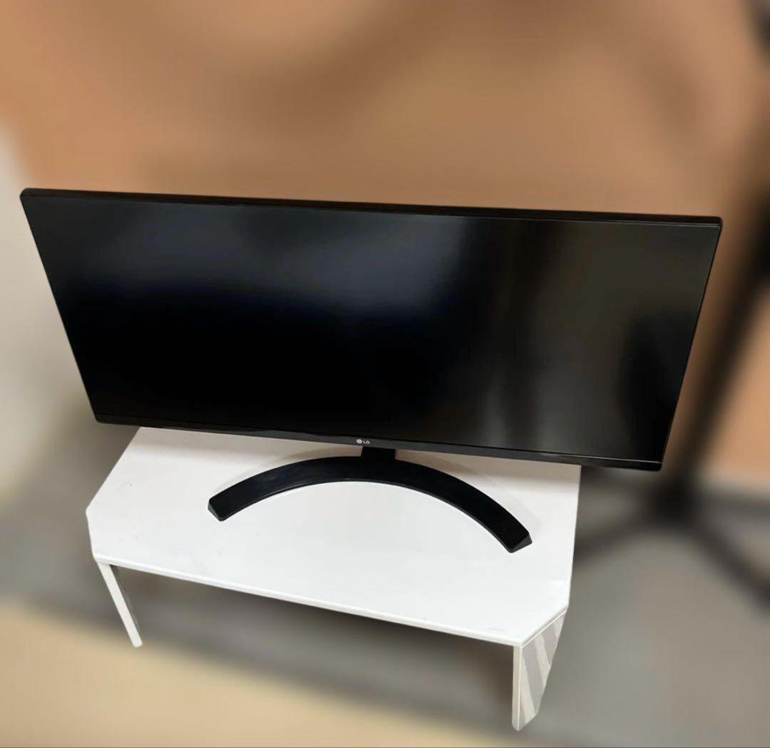 LG 34WL750-B 34インチ/ウルトラワイド(3440×1440) LG 34WL750-B 34 Inch 21:9 UltraWide™ WQHD IPS HDR10 3-Side