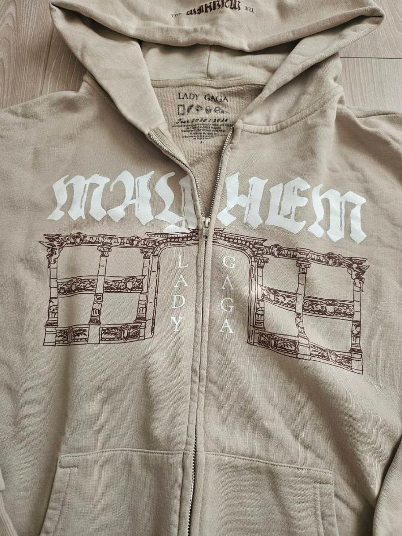 LADY GAGA MAYHEM ライブ限定 パーカー / サイズ L - メルカリ