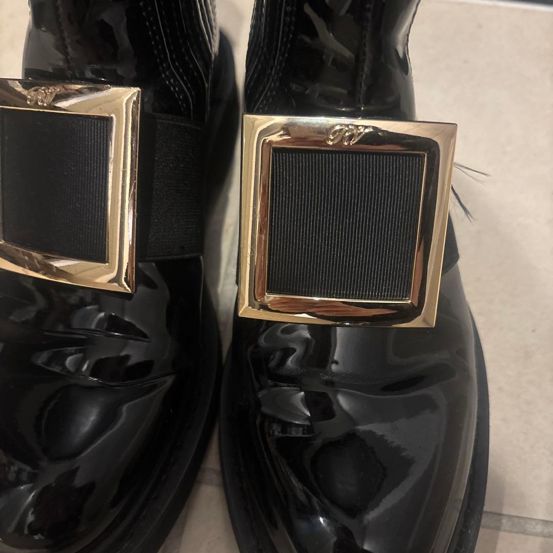 Roger Vivierショートブーツ 36 エナメル レインシューズ