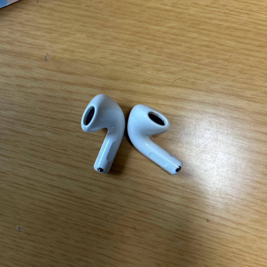 AirPods4 ノイズキャンセリング搭載 Amazon.co.jp: Apple AirPods 4 アクティブノイズ キャンセリング搭載