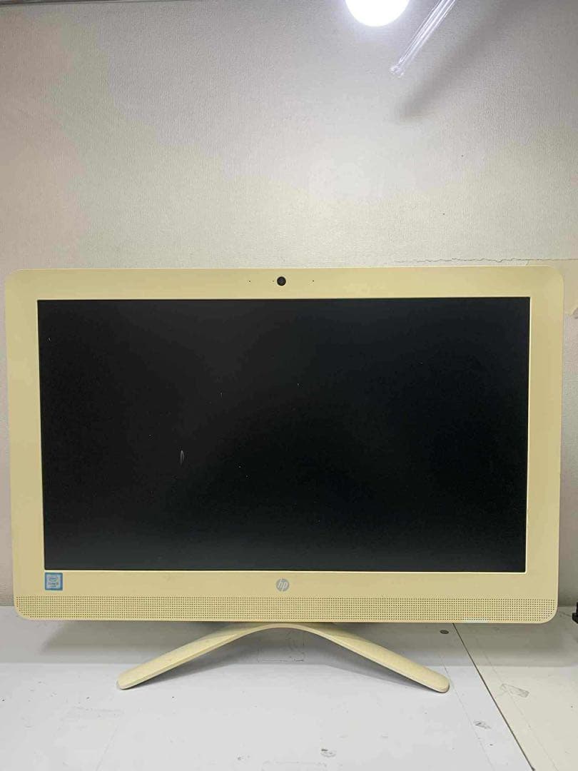 816 HP All-in-One 22-b050jp 一体型i5 8GB HP All-in-One - 22-