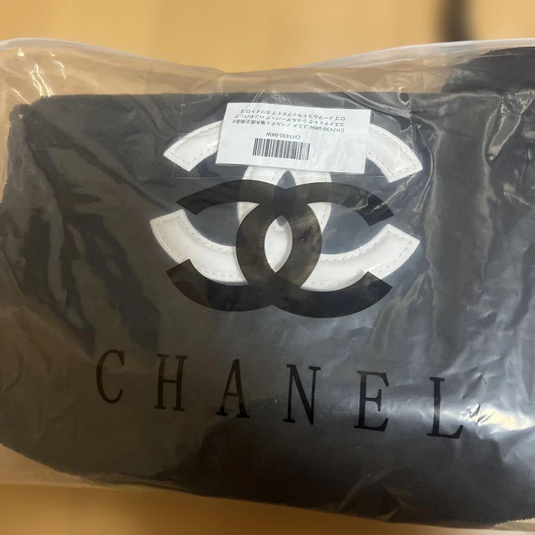CHANEL 黒 スエード ショルダーバッグ - メルカリ