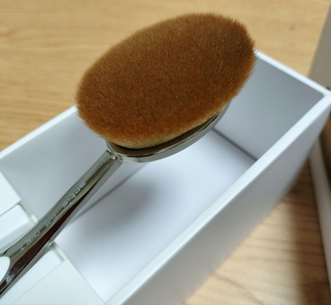 新品 未使用】artis アーティス メイクアップブラシ オーバル7 - メルカリ