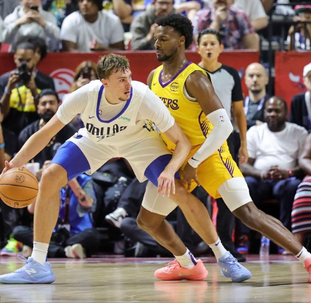 新品 new balance Hesi low v2 25.5cm バッシュ