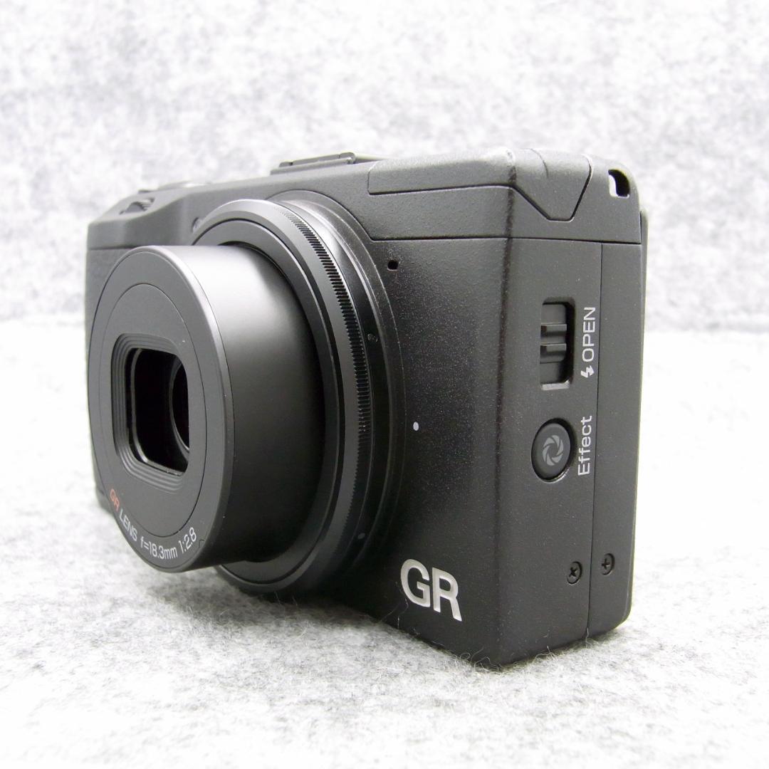 RICOH GR APS-C 少ないショット数