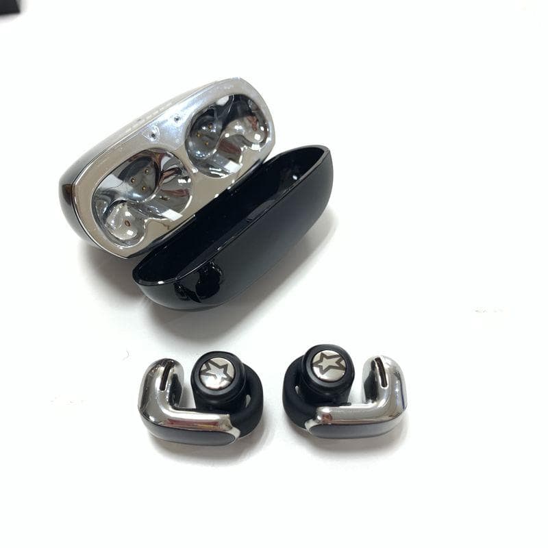 Bose x BLACKPINK LISA Ultra Open Earbuds - メルカリ