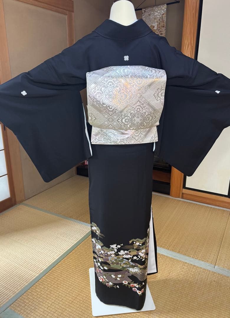 正絹豪華黒留袖5点フルセット 留袖 袋帯 帯締め帯揚げ 末広 - メルカリ