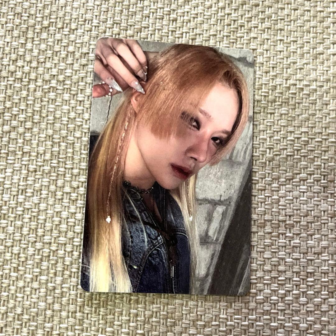 XLOV ルイ トレカ I ONE - メルカリ