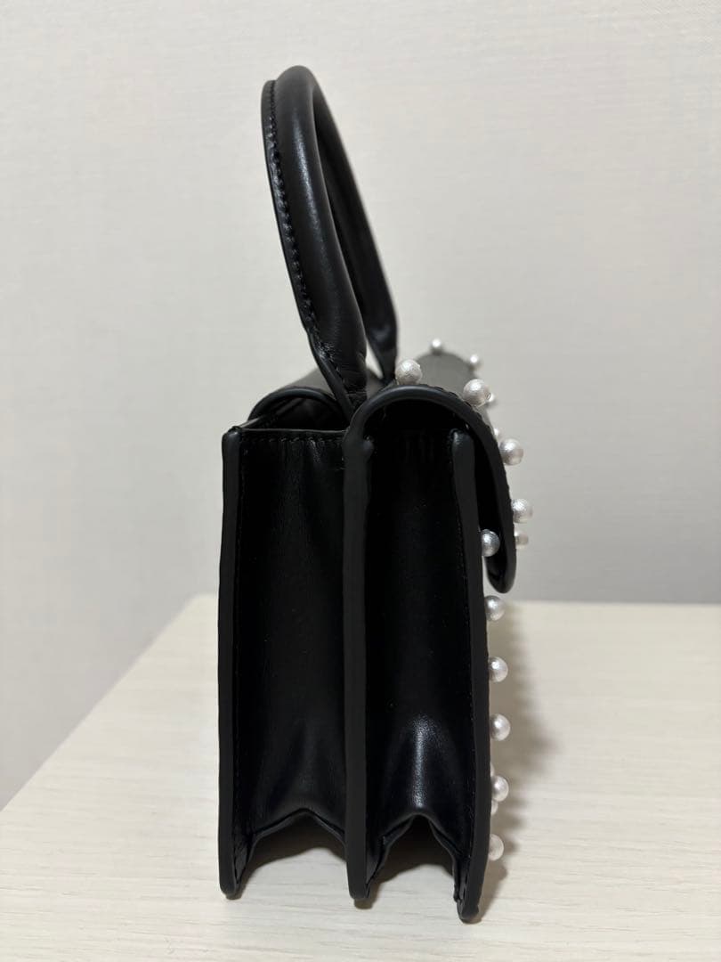 ツルバイマリコオイカワEdie パールショルダーバッグ ハンドバッグ 本