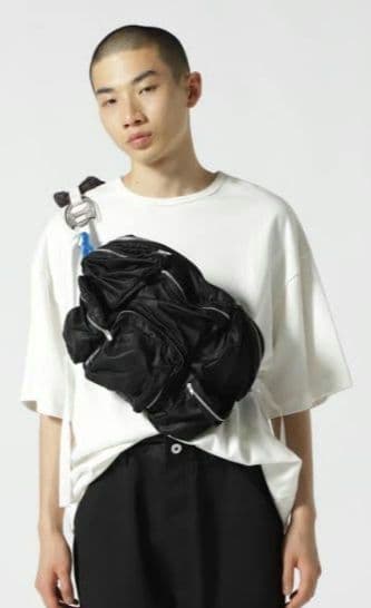 美品】Mikiosakabeミキオサカベ 7ポケットバッグ - メルカリ