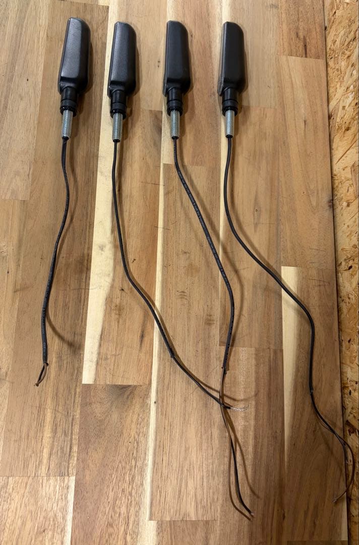 お買得！デイトナ シーケンシャルウィンカー D-Light RAY 4つセット