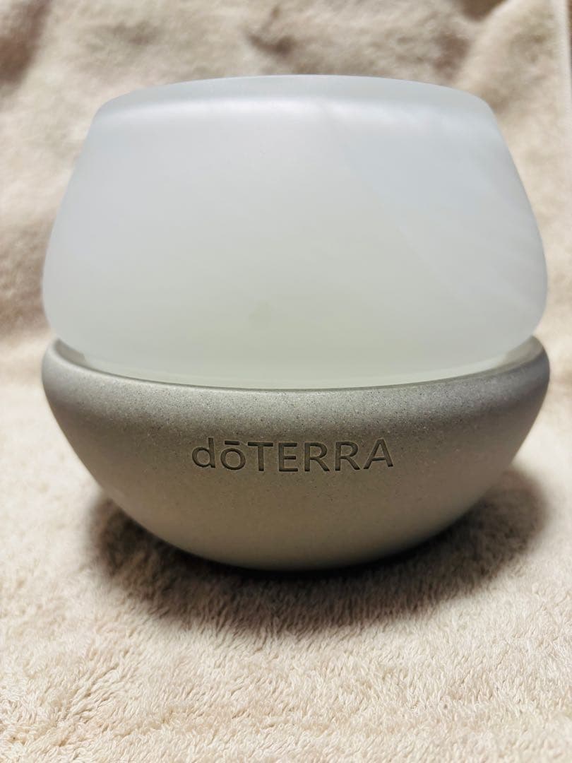doTERRA ドテラ ヒュッゲ アロマディフューザー 限定品 - アロマ