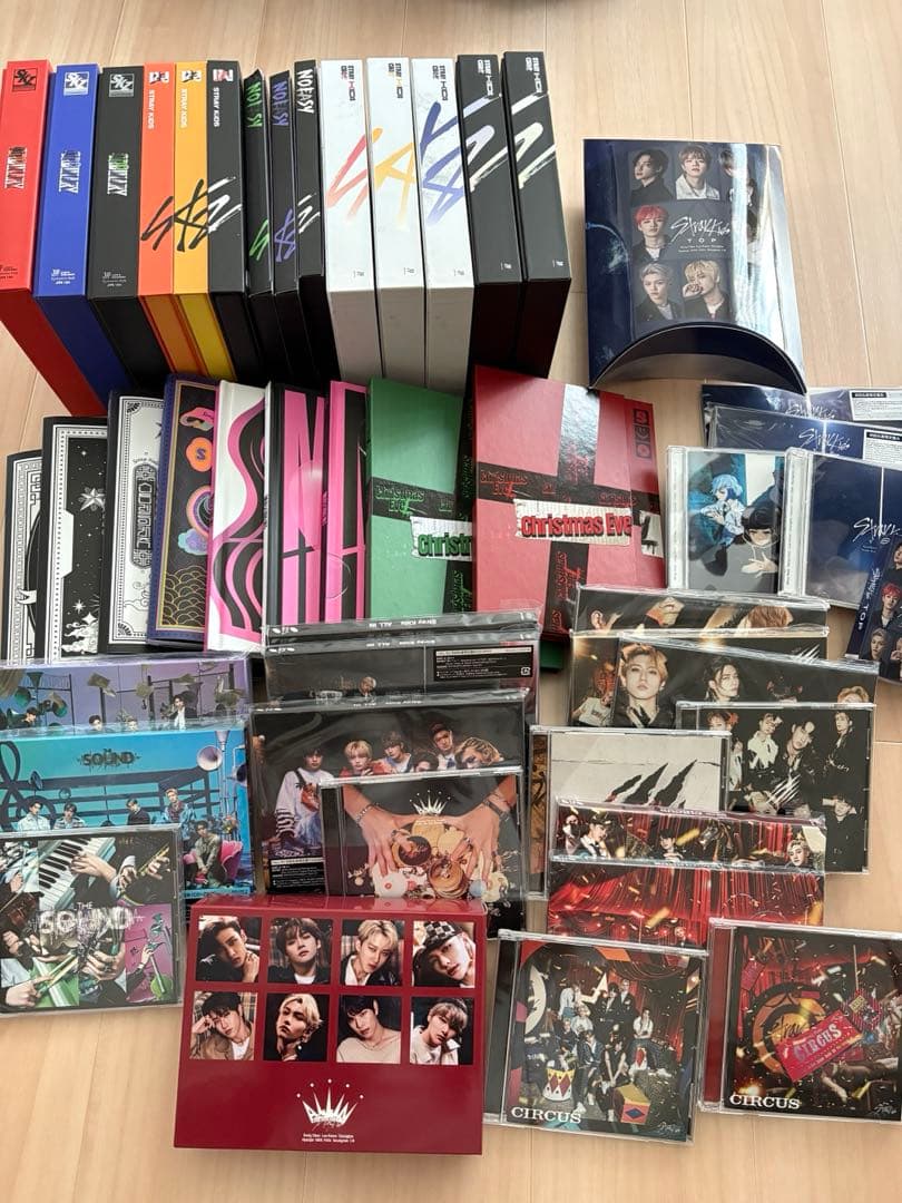 stray kids スキズ アルバム まとめ売り グッズ 2026年最新】スキズ アルバム まとめ売りの人気アイテム - メルカリ