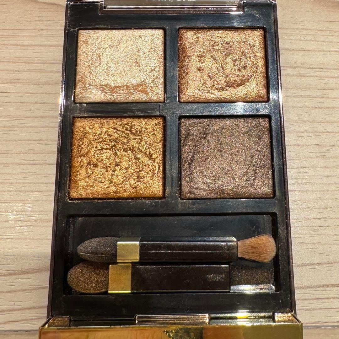 廃盤カラー TOM FORD 04A アイカラークォード サスピション - メルカリ