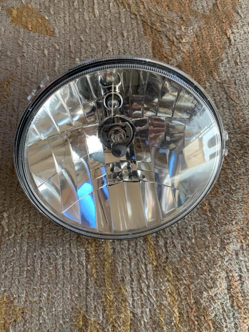 トライアンフ　ボンネビル　T1200 ヘットライト美品 motoparts_cb12220