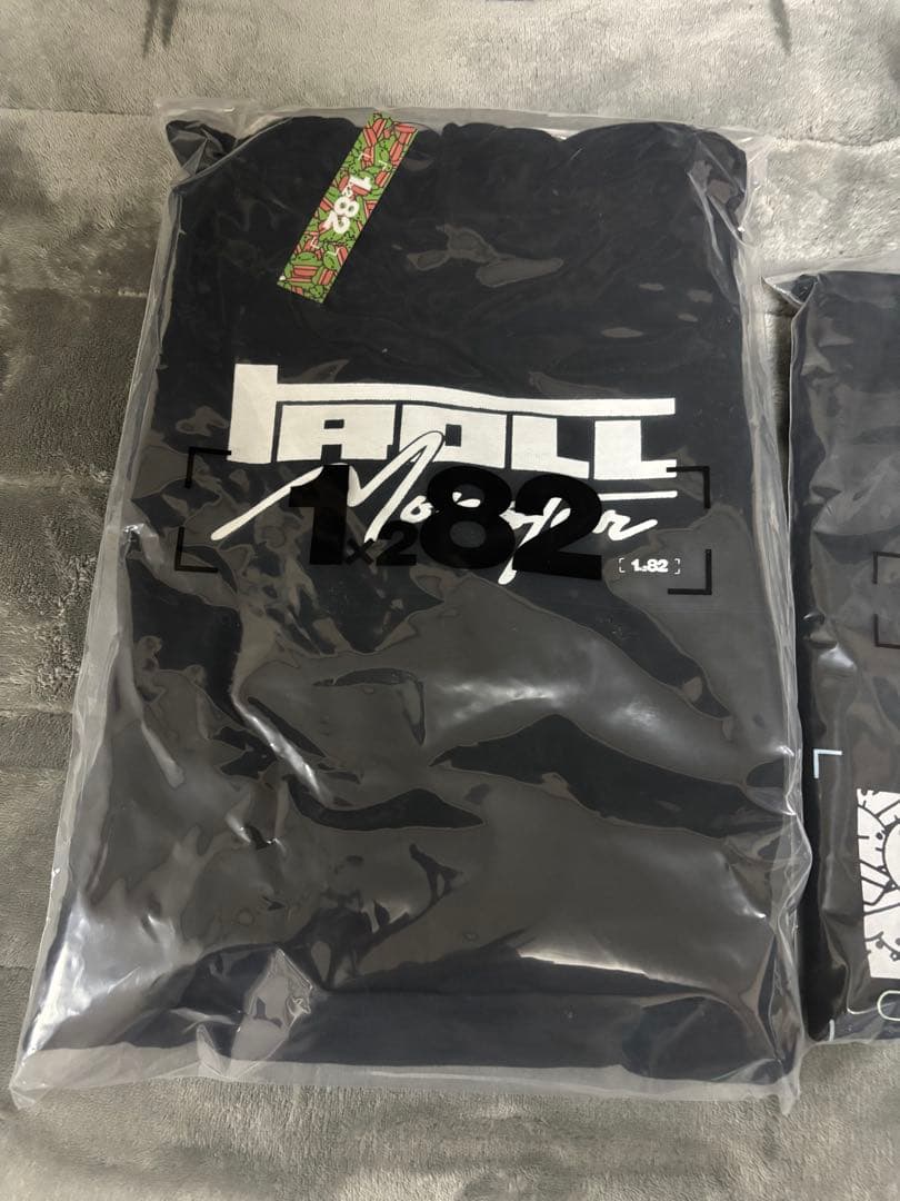 【値下げ⭕️】ぐちつぼ 182 Tシャツ パーカー 値下げ⭕️】ぐちつぼ 182 Tシャツ パーカー - メルカリ