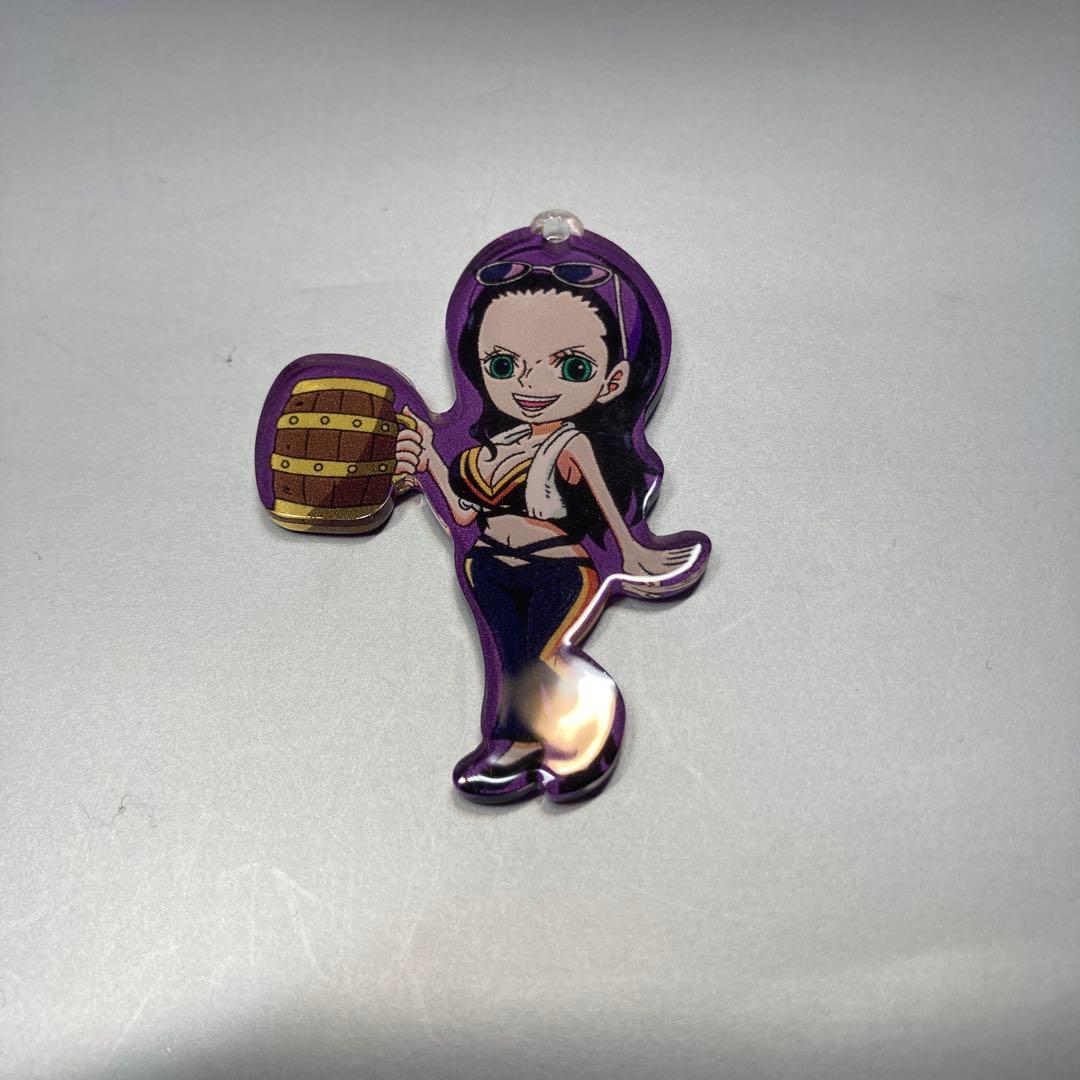 アクリルキーホルダー ONE PIECE ロビン - メルカリ