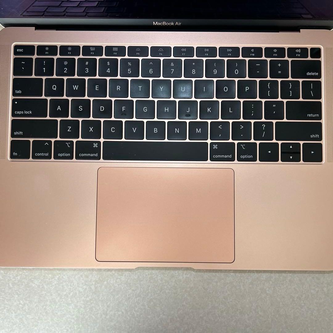 Apple MacBook Airゴールド 13.3inch 初期化済