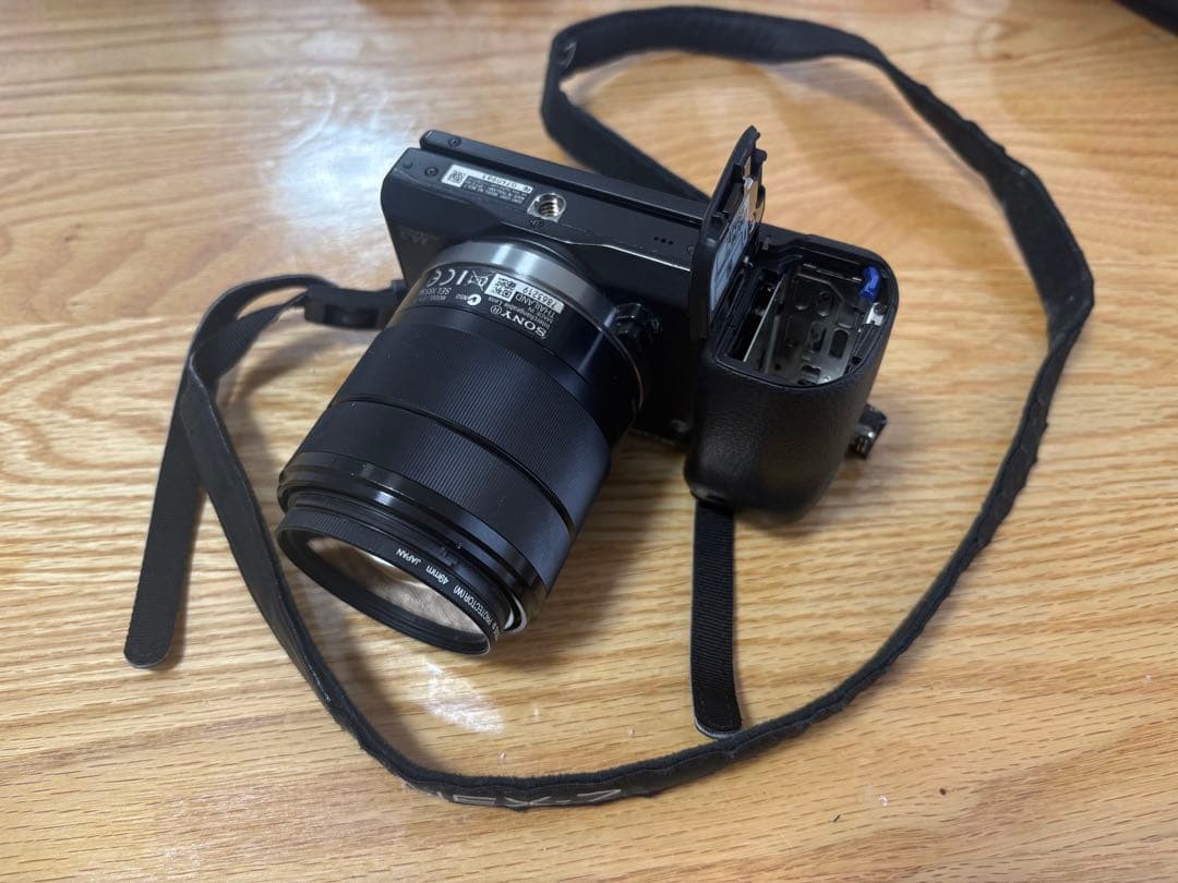 SONY α (Alpha) NEX-7 ミラーレス一眼カメラ Amazon.com : Sony NEX-7 24.3 MP Mirrorless Digital Camera - Body