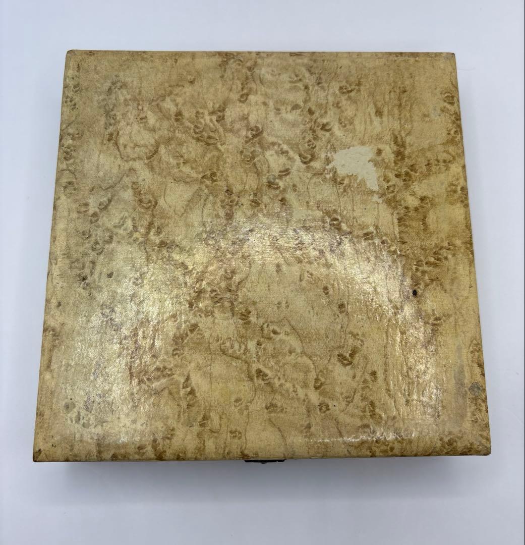 最終お値下げ】 ヴィンテージフラワーモチーフシルバープレート