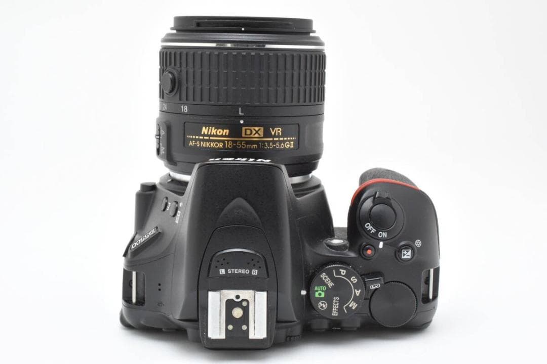 ■ 美品 ■ ニコン　Nikon D5500 標準レンズキット《S数8700枚》