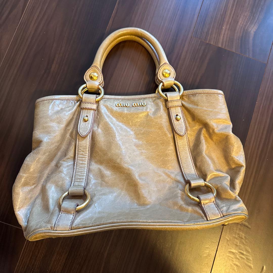 MIU MIU ゴールド ハンドバッグ Miu Miu Wander Mini Bag | Gold | FARFETCH