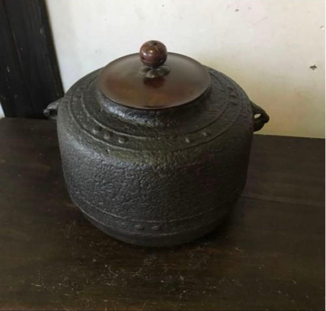 工芸品　希少　茶道具　茶釜　茶の湯釜　釜　茶道　釜 茶道具 炉釜 炉用釜 真形釜 菊池政光作 釜鐶付き 茶道 : 茶道具いまや
